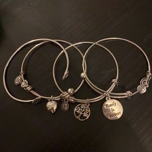 Bangle set